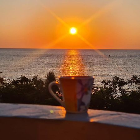 Готель Stegna Sea & Sun Арханґелос Екстер'єр фото